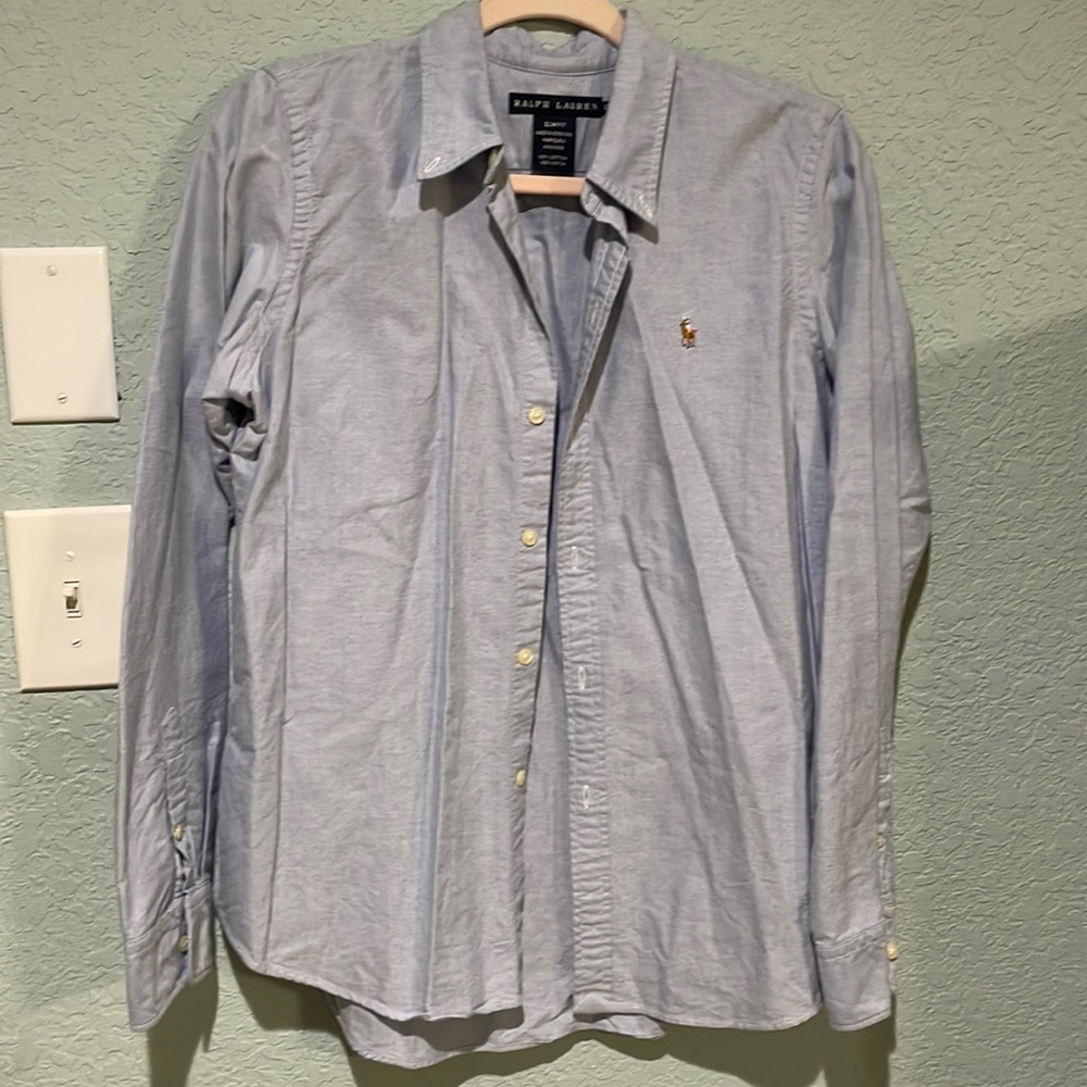 Ralph Lauren slim fit women’s long sleeve button down, pale blue size 12